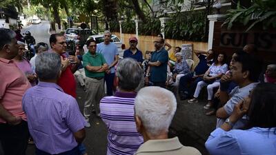 Mumbai, India - May 4, 2025: On Sunday, the residents of Malabar hill came together to discuss the fate of a lush green plot on Carmichael road which was initially earmarked as a children park but later changed to residential purposes in the development plan 2034 as it was sold by its Parsi owners to Mah-hill properties, a subsidiary of Adani group, in Mumbai, India, on Sunday, May 4, 2025. (Photo by Anshuman Poyrekar/ Hindustan Times) (Hindustan Times)