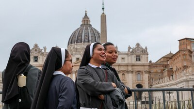 Nuns from Indonesia stand outside Saint Peter’s Basilica ahead of the conclave to elect the next pope, in Rome, Italy, May 4, 2025. REUTERS/Kevin Coombs (REUTERS)