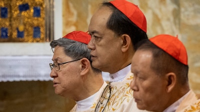 Filipino Cardinals Luis Antonio Tagle, Jose Advincula, and Pablo Virgilio David attend Sunday Mass at the Pontificio Collegio Filippino ahead of the Conclave and the election of the new pope, which will start on May 7, in Rome, Italy, May 4, 2025. REUTERS/Eloisa Lopez (REUTERS)