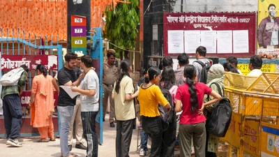 Aspirant arrive to appear for the NEET UG exam 2025, in New Delhi, Sunday, May 4, 2025. (PTI) Aspirant arrive to appear for the NEET UG exam 2025, in New Delhi, Sunday, May 4, 2025. (PTI)