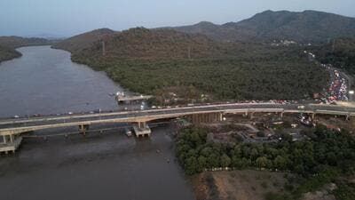 The creek presently has a four-lane bridge built at a cost of ₹157 crore. (Hindustan Times) The creek presently has a four-lane bridge built at a cost of ₹157 crore. (Hindustan Times)