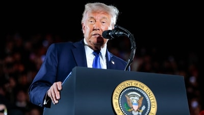 US President Donald Trump delivers remarks to graduating students at the Coleman Coliseum at the University of Alabama on May 01, 2025 in Tuscaloosa, Alabama. (AFP) US President Donald Trump delivers remarks to graduating students at the Coleman Coliseum at the University of Alabama on May 01, 2025 in Tuscaloosa, Alabama. (AFP)