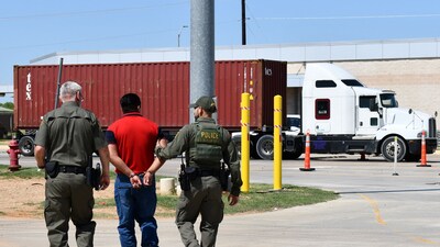 ICE officials conducted major Nashville operation? (Representational Image) ICE officials conducted major Nashville operation? (Representational Image)