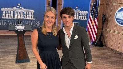 Barron Trump and Karoline Leavitt (X@BoLoudon) Barron Trump and Karoline Leavitt (X@BoLoudon)