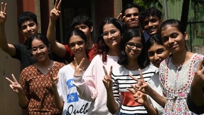 Students rejoicing after HSC results were declared online at Agnel Multipurpose School and Junior College at Vashi in Navi Mumbai, India, on Monday, May 5, 2025. (Bachchan Kumar/ HT PHOTO) Students rejoicing after HSC results were declared online at Agnel Multipurpose School and Junior College at Vashi in Navi Mumbai, India, on Monday, May 5, 2025. (Bachchan Kumar/ HT PHOTO)