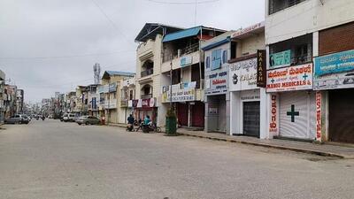The bandh called by VHP and Bajrang Dal received partial response in Chikkamagaluru district. While shops and businesses in the city remained mostly closed, public transport services operated with reduced frequency. (HT photo) The bandh called by VHP and Bajrang Dal received partial response in Chikkamagaluru district. While shops and businesses in the city remained mostly closed, public transport services operated with reduced frequency. (HT photo)