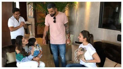 Virat Kohli and Anushka Sharma old picture has surfaced online which reminds of their early days as a couple. (Instagram) Virat Kohli and Anushka Sharma old picture has surfaced online which reminds of their early days as a couple. (Instagram)