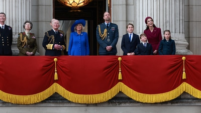 Princess Anne, King Charles, Queen Camilla, Prince William, Catherine, Princess of Wales, and their children—Prince George, Prince Louis, and Princess Charlotte—stood together on the balcony of Buckingham Palace during the armed forces and veterans' parade. REUTERS/Phil Noble (REUTERS)