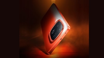 The design and other key features of the upcoming iQOO Neo 10 have been teased on Amazon. (iQOO) The design and other key features of the upcoming iQOO Neo 10 have been teased on Amazon. (iQOO)
