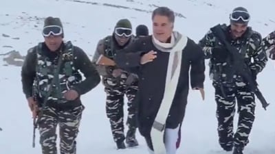 Raina posted the video on X on Sunday night with a caption “Jai Hind”. (X/RavinderRaina) Raina posted the video on X on Sunday night with a caption “Jai Hind”. (X/RavinderRaina)