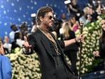 Met Gala 2025: Shah Rukh Khan strikes his iconic pose (Photo by Evan Agostini/Invision/AP) Met Gala 2025: Shah Rukh Khan strikes his iconic pose (Photo by Evan Agostini/Invision/AP)