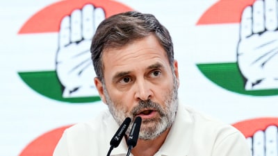 Congress MP Rahul Gandhi's comments on the Manusmriti offended the Shankaracharya of Jyotirpeeth Badrinath Dham (Jitender Gupta ) Congress MP Rahul Gandhi's comments on the Manusmriti offended the Shankaracharya of Jyotirpeeth Badrinath Dham (Jitender Gupta )