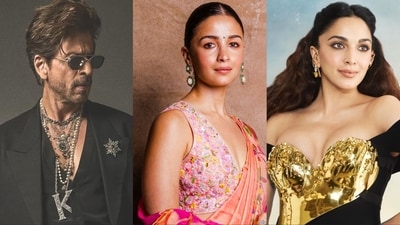 Alia Bhatt reacted to Shah Rukh Khan and Kiara Advani new photos. Alia Bhatt reacted to Shah Rukh Khan and Kiara Advani new photos.