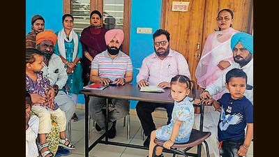 District education officials during the enrolment drive in Ludhiana on Tuesday. (HT Photo) District education officials during the enrolment drive in Ludhiana on Tuesday. (HT Photo)