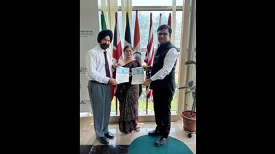 Gandhi Memorial National (GMN) College, Ambala Cantt, principal Rohit Dutt said, “This MoU marks a new chapter in academic excellence and student empowerment.” (HT)