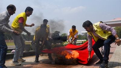 Civil Defence personnel during a rehearsal for the drill scheduled for May 7, at Reserve Police Lines, in Lucknow, Tuesday, May 6, 2025. (PTI) Civil Defence personnel during a rehearsal for the drill scheduled for May 7, at Reserve Police Lines, in Lucknow, Tuesday, May 6, 2025. (PTI)