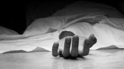 In Damoh district, a 17-year-old girl student hanged herself at home in Jhagar village after she failed in the Class 12 examination, Patharia police station in-charge Sudhir Kumar Begi said. (HT_PRINT/ File) In Damoh district, a 17-year-old girl student hanged herself at home in Jhagar village after she failed in the Class 12 examination, Patharia police station in-charge Sudhir Kumar Begi said. (HT_PRINT/ File)