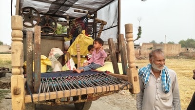 A family during evacuation from a border village in Ferozepur on Wednesday. (HT Photo) A family during evacuation from a border village in Ferozepur on Wednesday. (HT Photo)