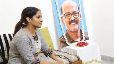 Arathi R Menon, the daughter of the Kerala native N Ramachandran who was shot dead by terrorists in Pahalgam on April 22, at her residence in Kochi. Arathi R Menon, the daughter of the Kerala native N Ramachandran who was shot dead by terrorists in Pahalgam on April 22, at her residence in Kochi.