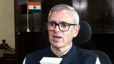 Jammu and Kashmir chief minister Omar Abdullah speaks to the media in Srinagar on Wednesday. (ANI)