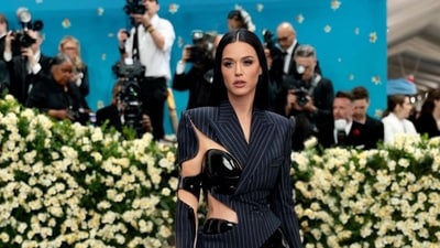 An AI-generated image of Katy Perry shows her on the blue carpet of the Met Gala this year.