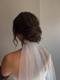 Twisted bun (Image by X/abovethewillows) Twisted bun (Image by X/abovethewillows)