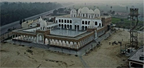 Markaz Subhan Allah is located at NH-5 (Karachi- Torkham
Highway) on the outskirts of Bahawalpur at Karachi Mor Markaz Subhan Allah is located at NH-5 (Karachi- Torkham
Highway) on the outskirts of Bahawalpur at Karachi Mor