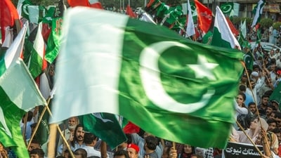 Demonstrators attend a protest in Karachi, Pakistan, on Wednesday, May 7, 2025. (Bloomberg) Demonstrators attend a protest in Karachi, Pakistan, on Wednesday, May 7, 2025. (Bloomberg)