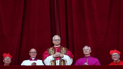 Newly elected Pope Leo XIV, Cardinal Robert Prevost of the United States appears on the balcony of St. Peter's Basilica, at the Vatican, May 8, 2025. REUTERS/Guglielmo Mangiapane (REUTERS)