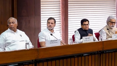 Congress President Mallikarjun Kharge, LoP in the Lok Sabha Rahul Gandhi, Samajwadi Party leader Ramgopal Yadav and TMC's Sudip Bandyopadhyay during an all-party meeting being held over Operation Sindoor, in New Delhi. (PTI)