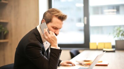 Many in the comments urged him to avoid using his phone at work to set boundaries. (Pexel) Many in the comments urged him to avoid using his phone at work to set boundaries. (Pexel)