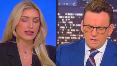 Fox News panelist Camryn Kinsey collapsed live on air during a segment with anchor Jonathan Hunt. (Screenshot/Fox News) Fox News panelist Camryn Kinsey collapsed live on air during a segment with anchor Jonathan Hunt. (Screenshot/Fox News)