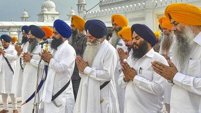 Sikh priests and devotees taking part in an ‘ardas (prayer)’ at Takht Sri Keshgarh Sahib in Anandpur Sahib in Rupnagar district on Friday for the restoration of peace amid the India-Pakistan conflict. (PTI Photo) Sikh priests and devotees taking part in an ‘ardas (prayer)’ at Takht Sri Keshgarh Sahib in Anandpur Sahib in Rupnagar district on Friday for the restoration of peace amid the India-Pakistan conflict. (PTI Photo)