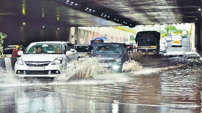 The waterlogged Moolchand underpass in New Delhi in May 2022. (Sanjeev Verma/HT Photo) The waterlogged Moolchand underpass in New Delhi in May 2022. (Sanjeev Verma/HT Photo)