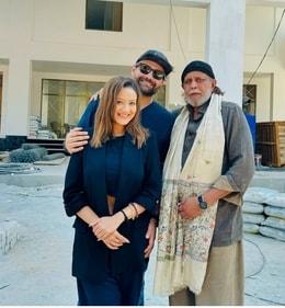 With wife Madalsa and father-actor Mithun Chakraborty (Instagram) With wife Madalsa and father-actor Mithun Chakraborty (Instagram)