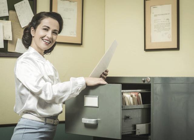 Gen Z broke the workday by demanding flexible hours and mental health leaves. (SHUTTERSTOCK) Gen Z broke the workday by demanding flexible hours and mental health leaves. (SHUTTERSTOCK)