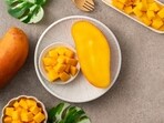 Make summer cooling with mangoes. 