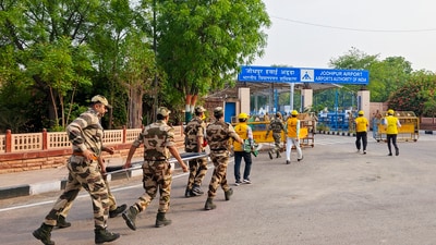 Jodhpur: Security personnel and others during a bomb threat mock drill at the airport, in Jodhpur, Rajasthan, Friday, May 9, 2025. (PTI Photo) (PTI05_09_2025_000327B) (PTI) Jodhpur: Security personnel and others during a bomb threat mock drill at the airport, in Jodhpur, Rajasthan, Friday, May 9, 2025. (PTI Photo) (PTI05_09_2025_000327B) (PTI)