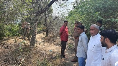 Police carrying out investigations at the site where the 8-year-old girl was found murdered. (HT Photo) Police carrying out investigations at the site where the 8-year-old girl was found murdered. (HT Photo)