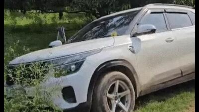 The car in which the accused were travelling at the time of encounter. (HT photo) The car in which the accused were travelling at the time of encounter. (HT photo)