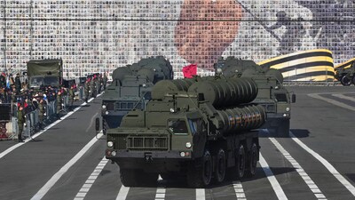 S-400 air defence systems played a massive role in taking down the drones sent over India by Pakistan. (AP FILE ) S-400 air defence systems played a massive role in taking down the drones sent over India by Pakistan. (AP FILE )