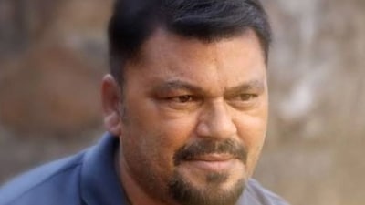 Vikram Gaikwad's funeral took place at the Shivaji Park Crematorium in Dadar. Vikram Gaikwad's funeral took place at the Shivaji Park Crematorium in Dadar.