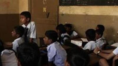 In the 2014–15 academic year, the BMC alone ran 368 Marathi-medium schools. That number now stands at 262 – a loss of over 100 schools in just a decade. (HT Photo) In the 2014–15 academic year, the BMC alone ran 368 Marathi-medium schools. That number now stands at 262 – a loss of over 100 schools in just a decade. (HT Photo)