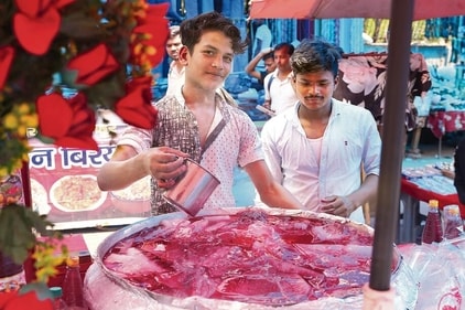 Rose-flavoured drink can be found at varied spots across Chawri Bazar. (Photo: Anurag Mehra/HT) Rose-flavoured drink can be found at varied spots across Chawri Bazar. (Photo: Anurag Mehra/HT)