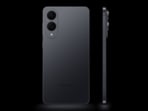 Samsung Galaxy S25 Edge flaunts a slim yet sturdy design, know what it has to offer. Samsung Galaxy S25 Edge flaunts a slim yet sturdy design, know what it has to offer.