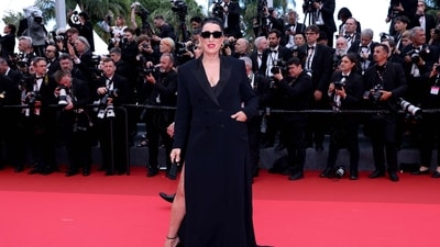 Spanish actress Rossy De Palma arrives for the Opening Ceremony and the screening of the film "Partir un Jour" (Bye Bye) presented out of competition at the 78th edition of the Cannes Film Festival in Cannes, southern France, on May 13, 2025. (Photo by Sameer Al-Doumy / AFP) (AFP) Spanish actress Rossy De Palma arrives for the Opening Ceremony and the screening of the film "Partir un Jour" (Bye Bye) presented out of competition at the 78th edition of the Cannes Film Festival in Cannes, southern France, on May 13, 2025. (Photo by Sameer Al-Doumy / AFP) (AFP)
