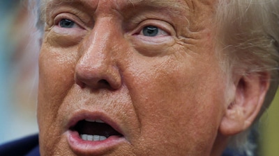 FILE PHOTO: U.S. President Donald Trump makes an announcement about a trade deal with the U.K., in the Oval Office at the White House in Washington, D.C., U.S., May 8, 2025. REUTERS/Leah Millis/File Photo (REUTERS)