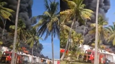 Firefighting operations are currently underway. (X/@bngdistpol) Firefighting operations are currently underway. (X/@bngdistpol)