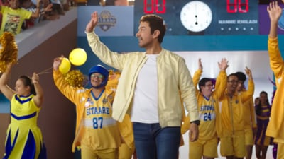 Sitaare Zameen Par trailer: Aamir Khan gets to coach a special team in basketball. Sitaare Zameen Par trailer: Aamir Khan gets to coach a special team in basketball.