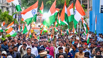 Maharashtra Chief Minister Devendra Fadnavis, State Deputy Chief Minister Eknath Shinde take part in a Tiranga Yatra (tricolour march) following Operation Sindoor, in Mumbai on Wednesday. (CMO Maharashtra - X) Maharashtra Chief Minister Devendra Fadnavis, State Deputy Chief Minister Eknath Shinde take part in a Tiranga Yatra (tricolour march) following Operation Sindoor, in Mumbai on Wednesday. (CMO Maharashtra - X)